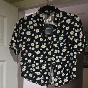 Forever 21 Black Shirt with Daisy Print
